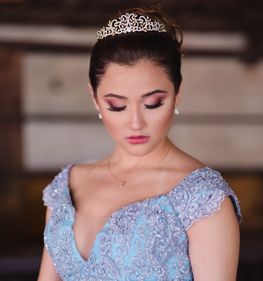 Debutantes